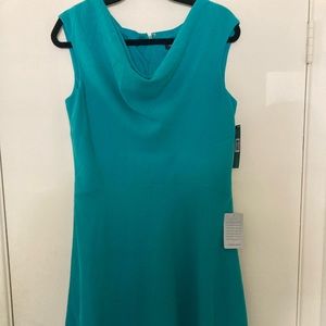 TAHARI ARTHUR S. LEVINE Sleveless Dress